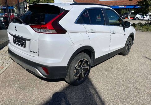 Mitsubishi Eclipse Cross, 2021 3
