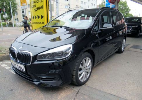 BMW 218, 2022 2