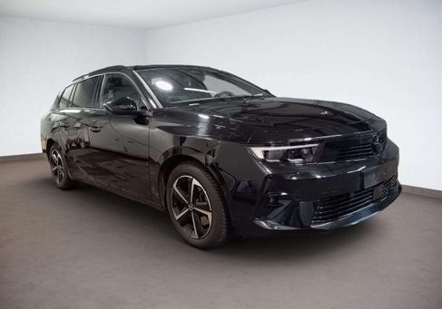 Opel Zafira, 2025
