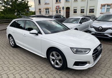 Audi A4, 2022