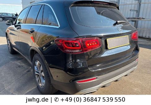 Mercedes-Benz GLC 220, 2022