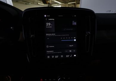 Volvo XC40, 2024