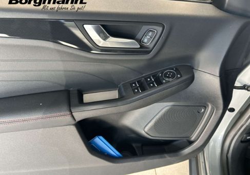 Ford Kuga, 2022