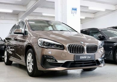 BMW 218, 2018