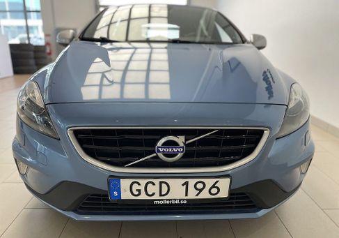 Volvo V40, 2016
