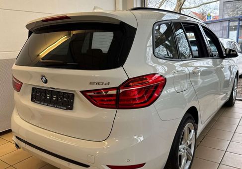 BMW 218, 2019