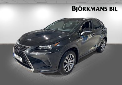 Lexus NX, 2020
