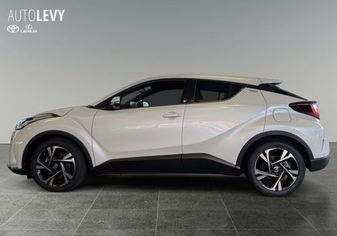 Toyota C-HR, 2022