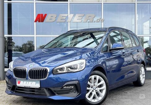 BMW 220, 2022