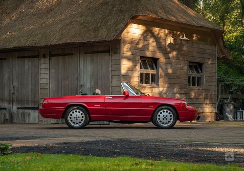 Alfa Romeo Spider, 1990