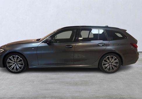 BMW 320, 2022