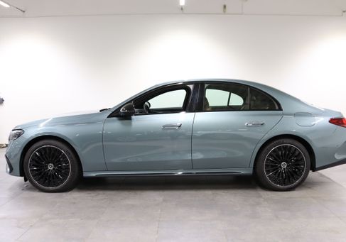 Mercedes-Benz E 300, 2024 3