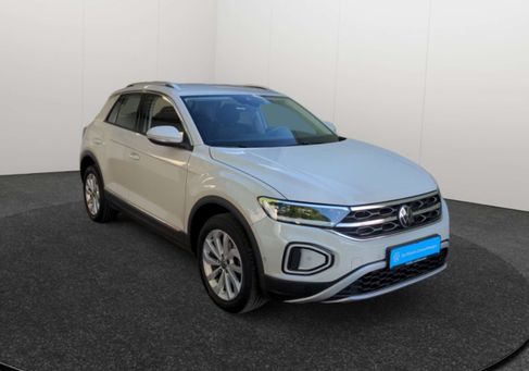 Volkswagen T-Roc, 2023 3