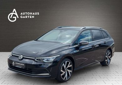 Volkswagen Golf, 2022