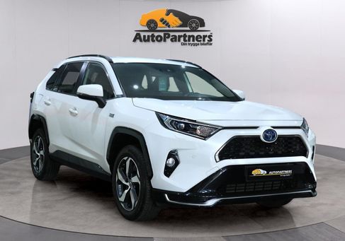 Toyota RAV 4, 2021 3