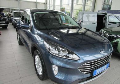 Ford Kuga, 2021