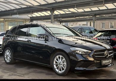 Mercedes-Benz B 200, 2021