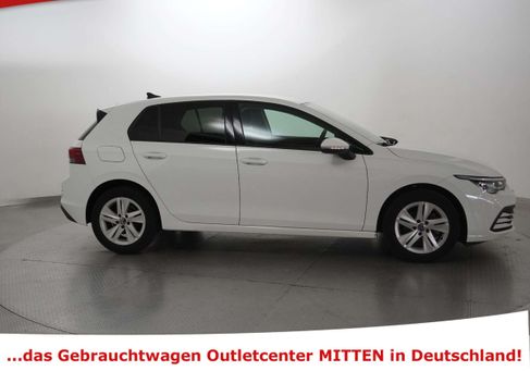 Volkswagen Golf, 2022 2