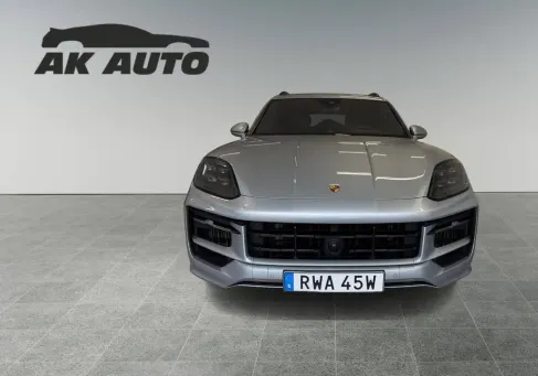 Porsche Cayenne, 2024
