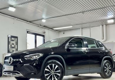 Mercedes-Benz GLA 200, 2020