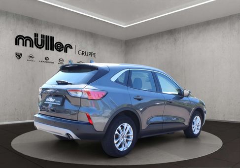 Ford Kuga, 2022