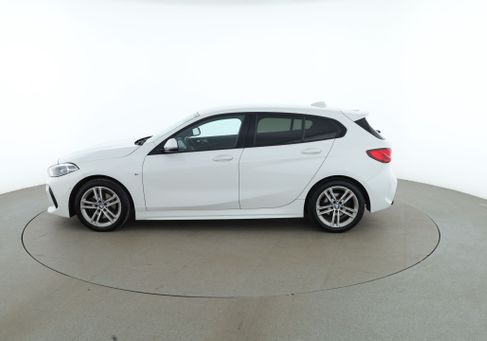 BMW 118, 2021