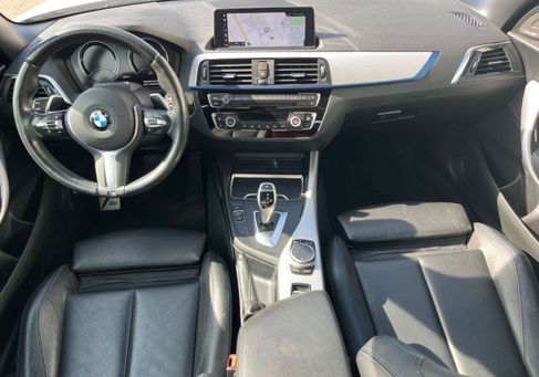 BMW 220, 2020