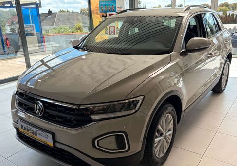 Volkswagen T-Roc, 2023 3