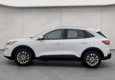 Ford Kuga, 2022