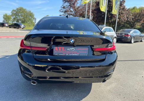 BMW 330, 2020