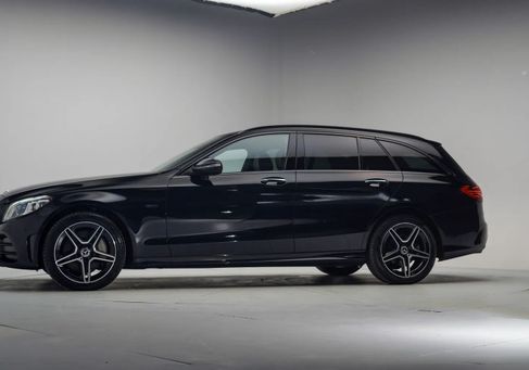 Mercedes-Benz C 300, 2021 2