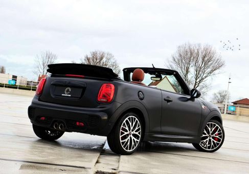 MINI, 2018