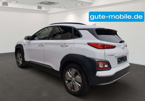 Hyundai Kona, 2021 3