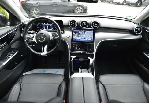 Mercedes-Benz C 220, 2023