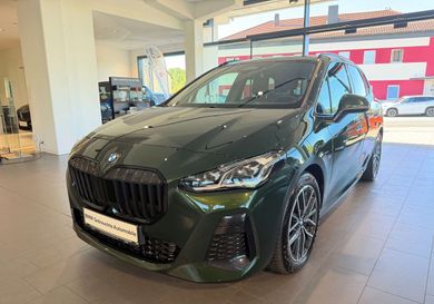 BMW 218, 2024