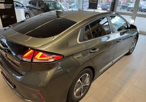 Hyundai IONIQ, 2021 3