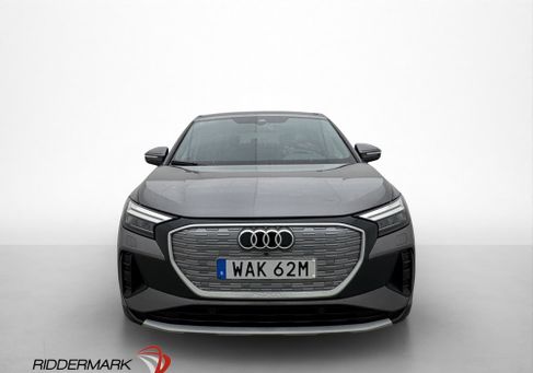 Audi Q4, 2023