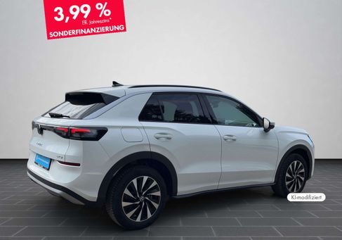 Volkswagen T-Roc, 2026 3