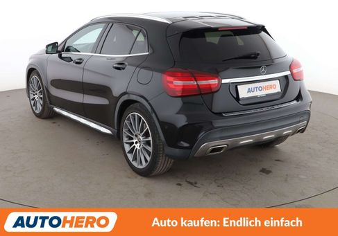 Mercedes-Benz GLA 250, 2018 3