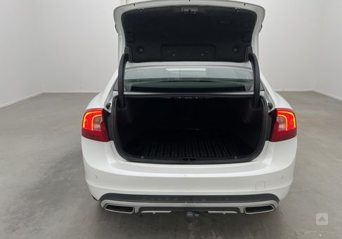Volvo S60 Cross Country, 2016