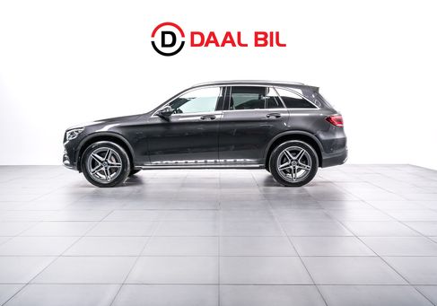 Mercedes-Benz GLC 300, 2021