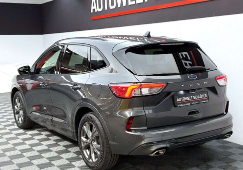 Ford Kuga, 2020