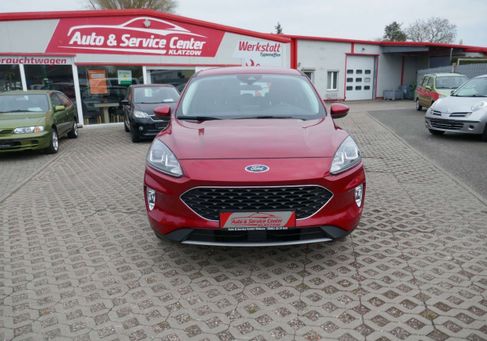 Ford Kuga, 2022