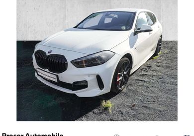 BMW 118, 2024