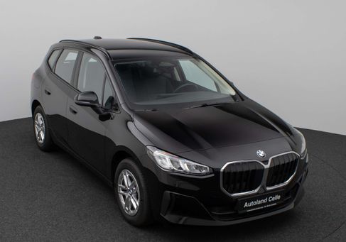 BMW 216, 2025