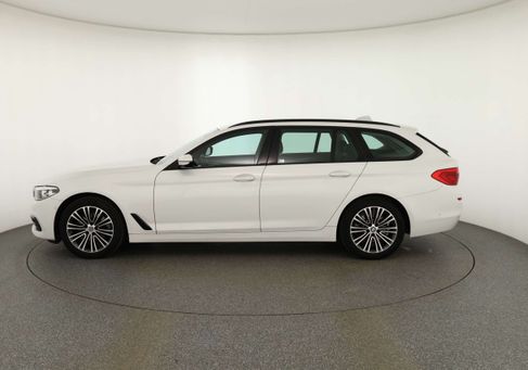 BMW 520, 2020