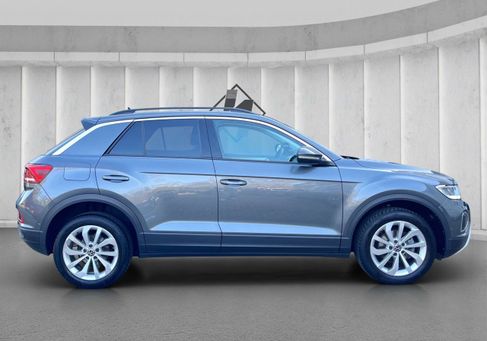 Volkswagen T-Roc, 2023