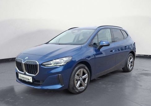BMW 220, 2025 2