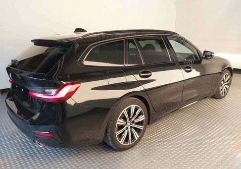 BMW 320, 2022