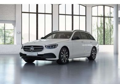 Mercedes-Benz E 300, 2022